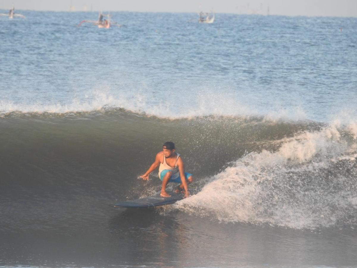 The Point Surfcamp Bali Ξενοδοχείο Pulukan Εξωτερικό φωτογραφία