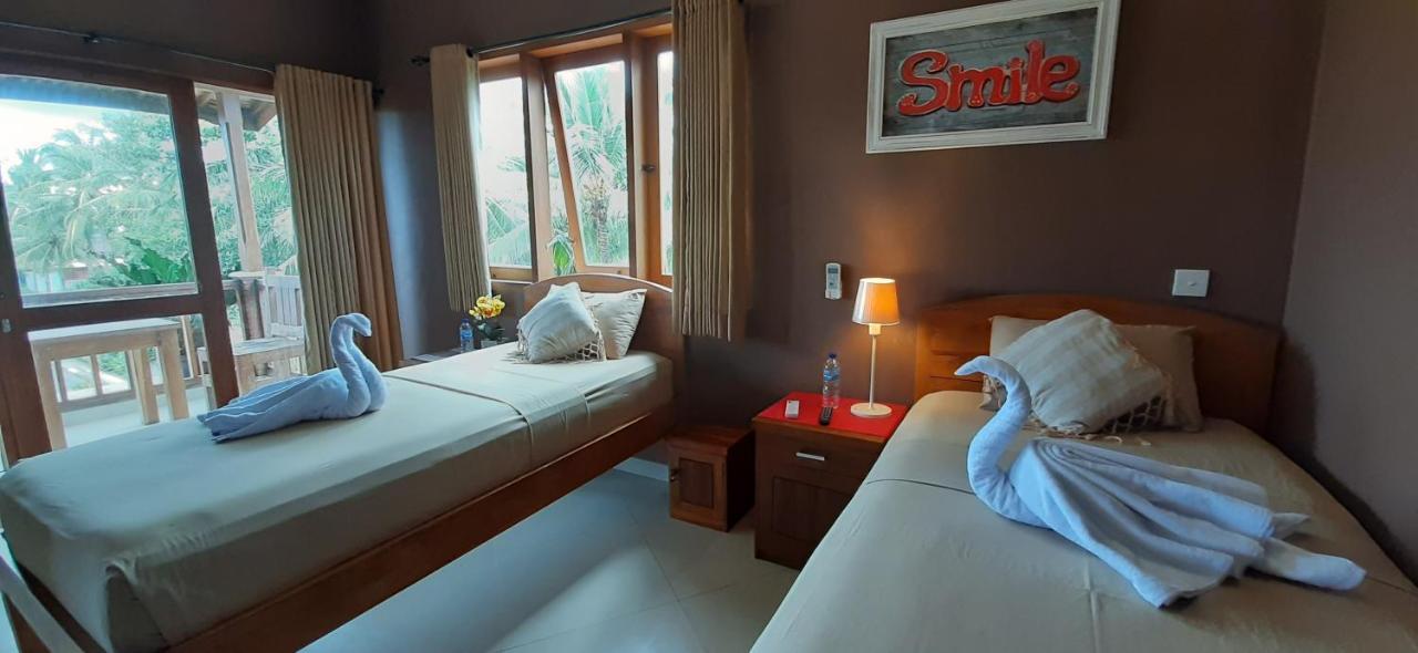 The Point Surfcamp Bali Ξενοδοχείο Pulukan Εξωτερικό φωτογραφία